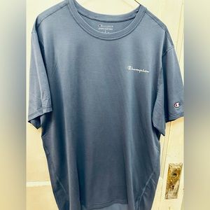 NWOT Champion Dryfit Performance Short sleeve